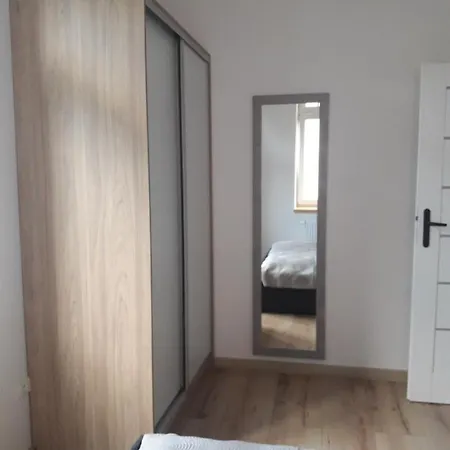 Center Silver - Bezplatny Parking Apartment