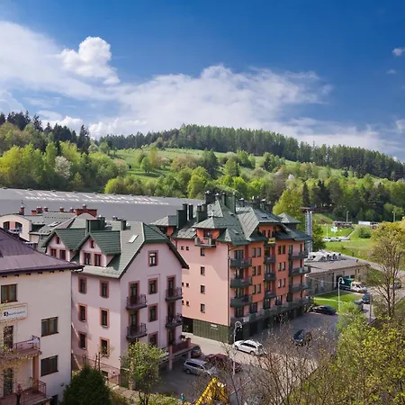 Center Silver - Bezplatny Parking Krynica Zdroj