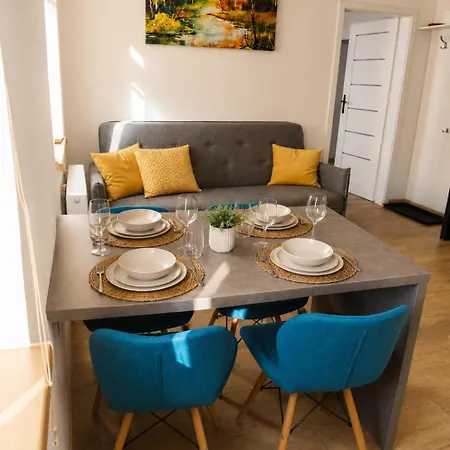 Center Silver - Bezplatny Parking Apartment